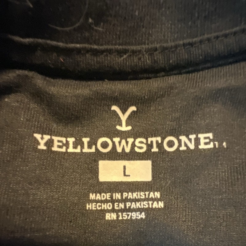Yellowstone Men’s L Regular Black Solid Crew Neck Short Sleeve Logo T-Shirt gallery