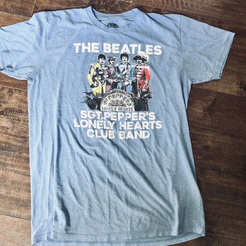 The Beatles T-Shirt Mens Large Blue SGT Peppers Lonely Hearts Club Band Music gallery