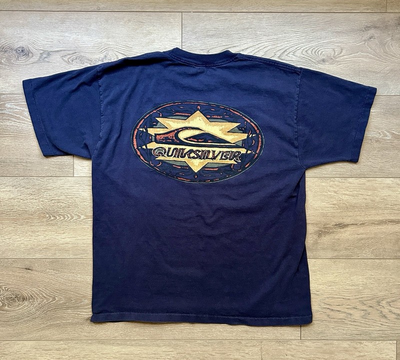 Vintage 90s Quiksilver Internationale Streetwear Graphic T-Shirt – L