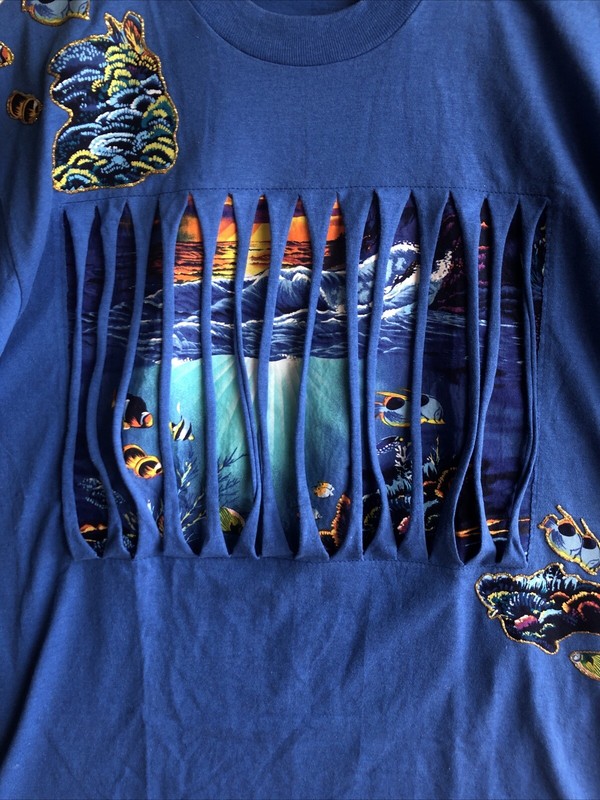 Vintage Fruit Of The Loom Best T Shirt XL Blue Single Stitch Aquatic Fish Tee gallery