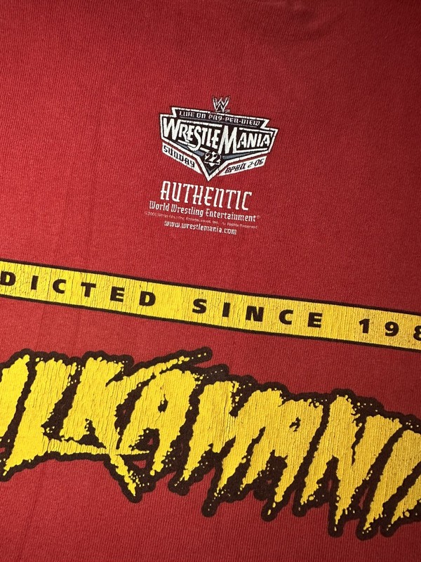 Vintage hulkamania Hulk Hogan T-Shirt Mens size MEDIUM 2005 gallery