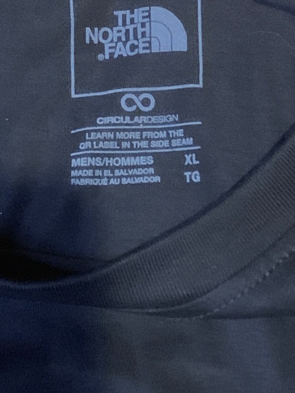 North Face Relaxed Fit XL Evolution Tshirt New With Tags (N11251000) gallery