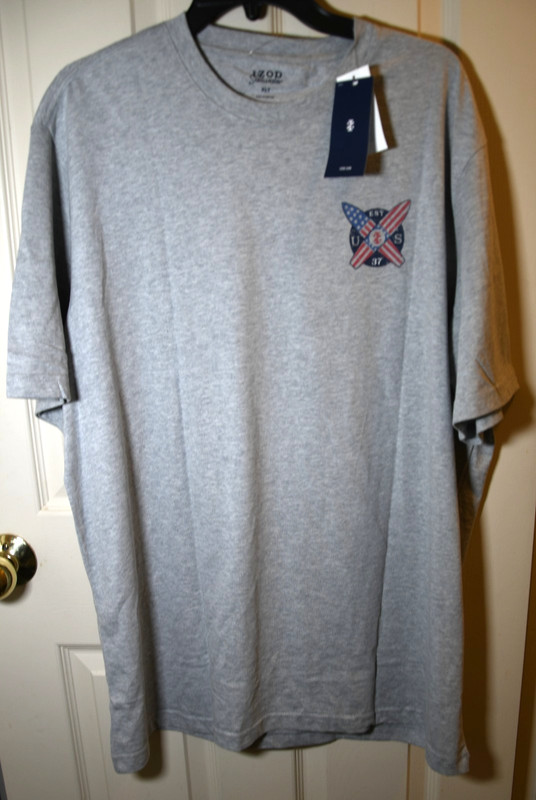 NWT IZOD Saltwater Patriotic Men’s XL TALL XLT T-shirt Light Heather Grey