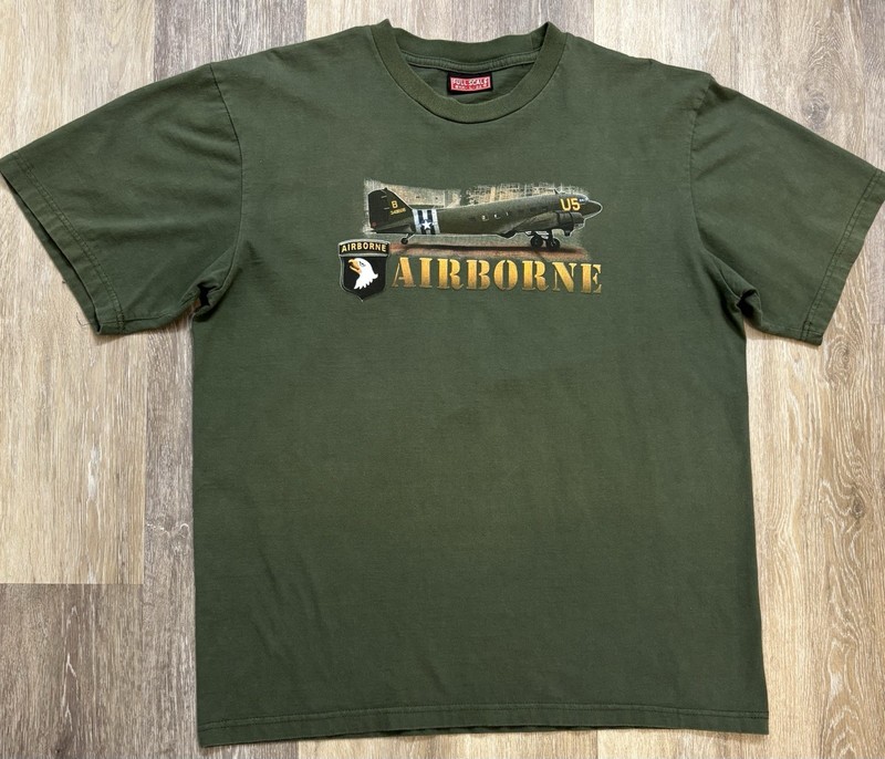 Vintage D-Day Night Of Nights Airborne T-Shirt Large Olive Green WWII Normandy