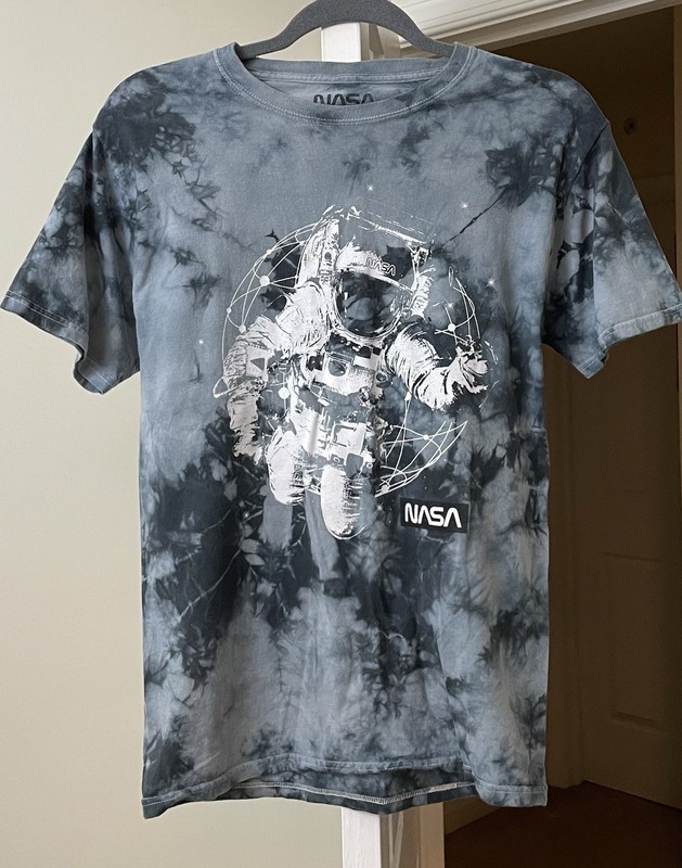 Nasa T-Shirt Gray Tie Dyed Space Graphic Short Sleeve Pullover Men’s Small