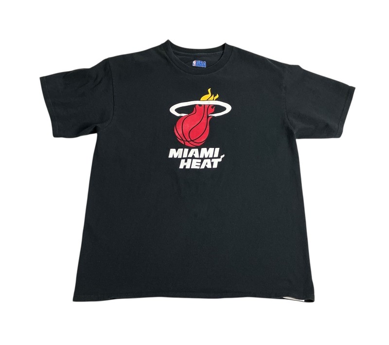 NBA Miami Heat Basketball Shirt Mens Large Black Retro Logo Short Sleeve Cotton