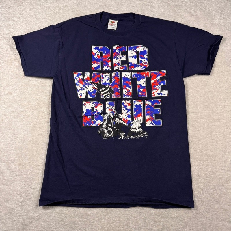 Fruit of the Loom Men’s M Red White Blue Iwo Jima Flag Raising T-Shirt