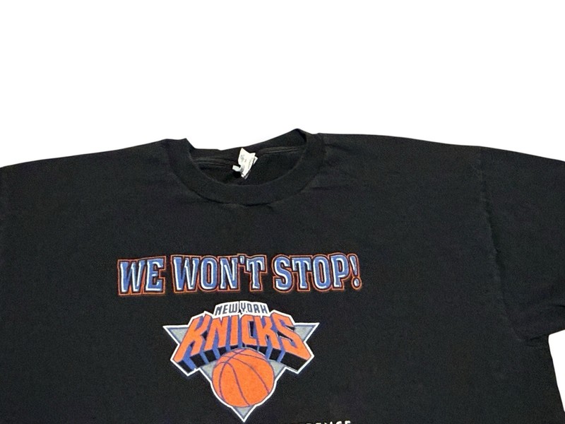 Vintage 2000 Champion New York Knicks XL Eastern Conference Championship T-Shirt gallery