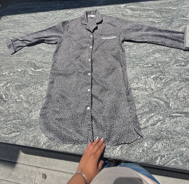 1990s Grunge Vintage Polka Dot Long Sleeve Shirt, Unisex Medium gallery