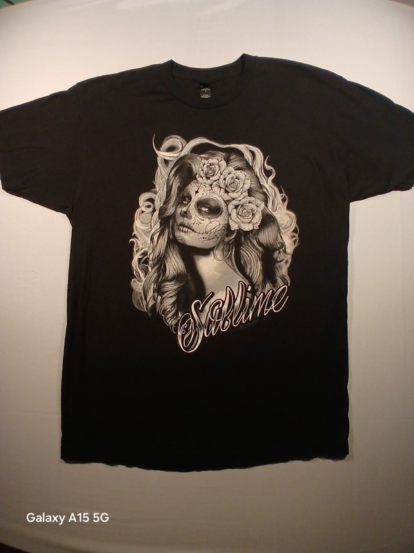 Sublime Tultex Men’s Black Band Graphic Print Crew Neck Short Sleeve T-Shirt L