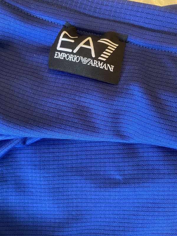 Authentic EA7 Emporio Armani Mens Crew Neck T-Shirt Size L Tee Navy Natural Real gallery