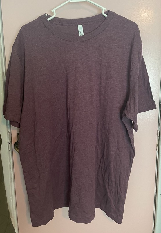 Bella + Canvas Unisex T Shirt Short Sleeve Tee Crew Neck T-Shirt maroon red