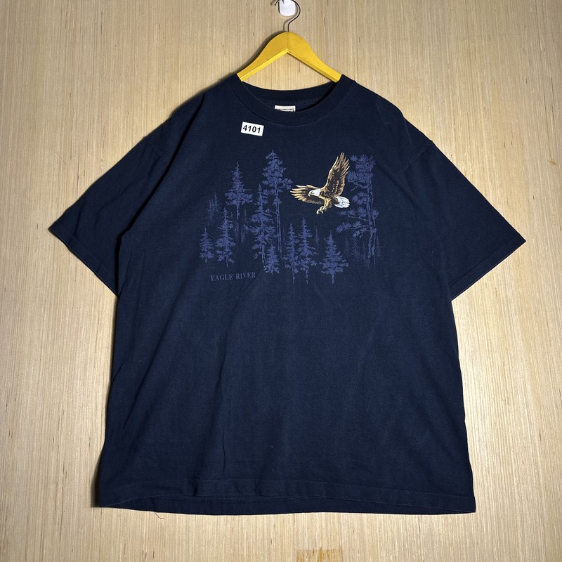Vintage 90s Nature Eagle River Absolute Quality XL Navy Blue Graphic Shirt Men’s