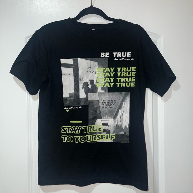 Stay True To Yourself Unisex Black T-Shirt. Size Medium, Great Condition