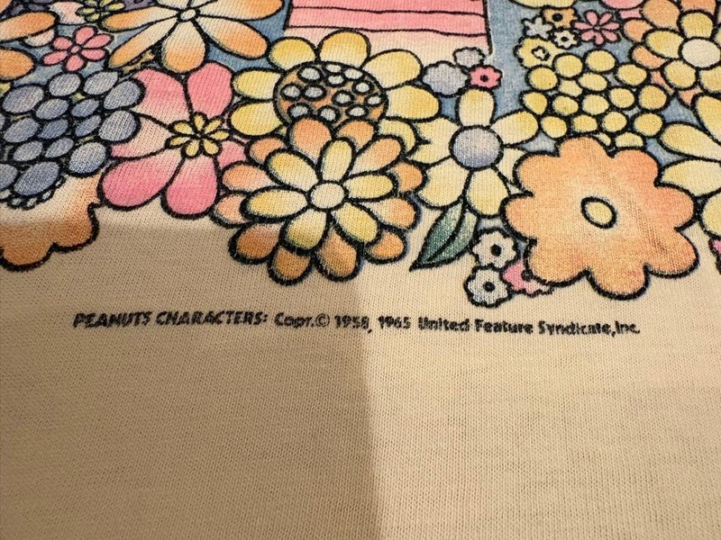 [Rare] 70s Snoopy Saturdays in California Rainbow Flower gallery