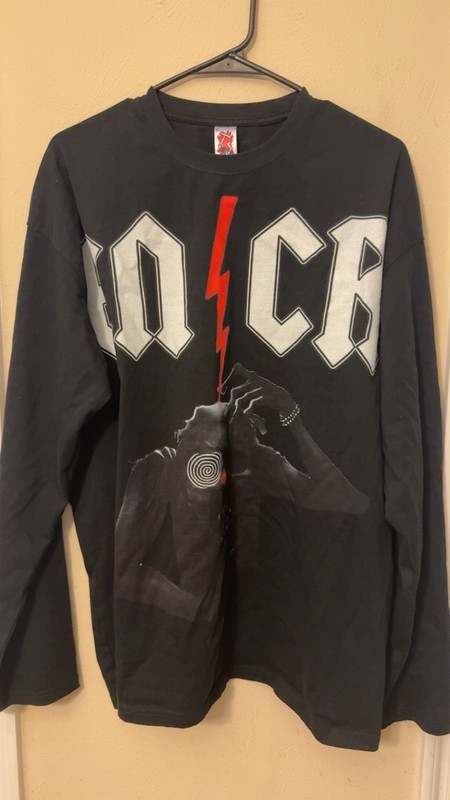 Men’s XL AC/DC Distorted & Devoted Speaker Worship Black Long Sleeve Tee