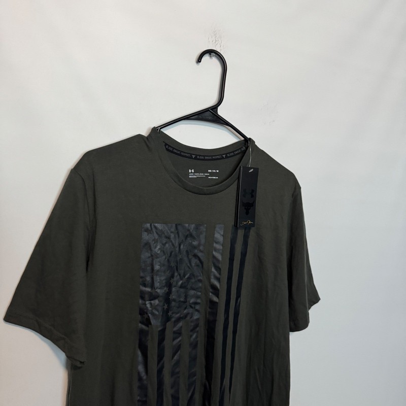 Under Armour Project Rock T-Shirt Mens Medium Green Freedom Flag Veterans Day gallery