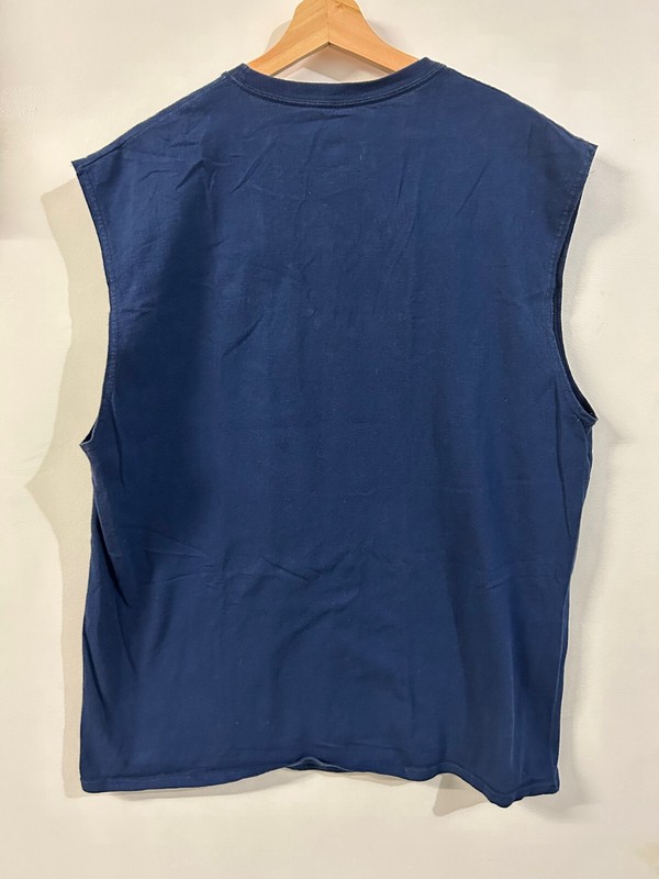 Disneyland Walt Disney World by Hanes Adult XL Tank - Authentic - G/VGC RN#15763 gallery