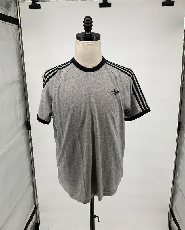 adidas Heather Gray & Black Striped Sleeve Crewneck T-Shirt Size M