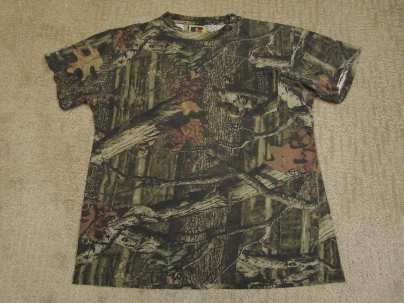 Russell Outdoors Shirt Men Large Green Timber Leaves Camouflage Short Sleeve Y2K