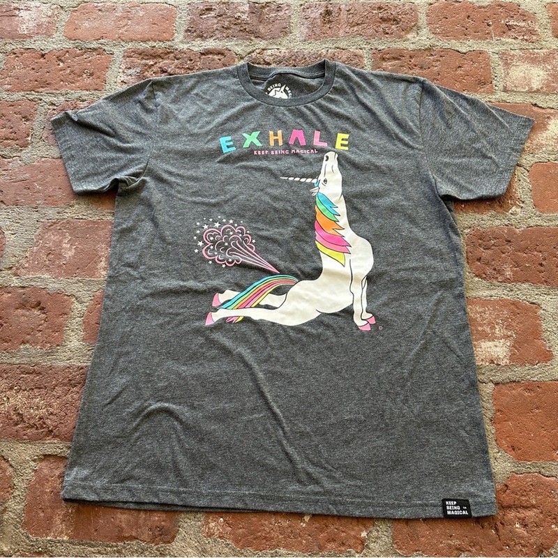 Yoga Unicorn Cobra Pose Exhale Short Sleeve Men’s Large T-Shirt Heathered Grey