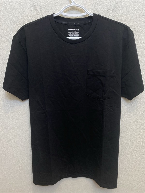 Kenneth Cole Men’s Medium Black T-Shirt Short Sleeve Crew Neck The Pocket Tee