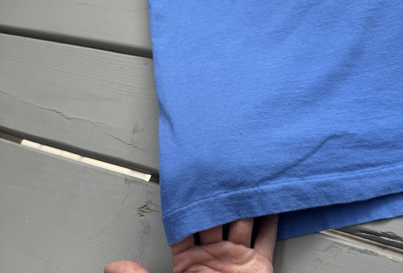VTG 90s Faded Blue Pocket T Shirt—MADE IN USA—Single Stitch 100% Cotton Large gallery