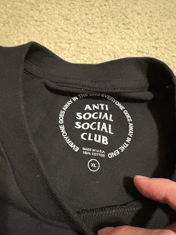 Size XL - Anti Social Social Club Glow In The Dark Pain T-shirt Black /Blue ASSC gallery
