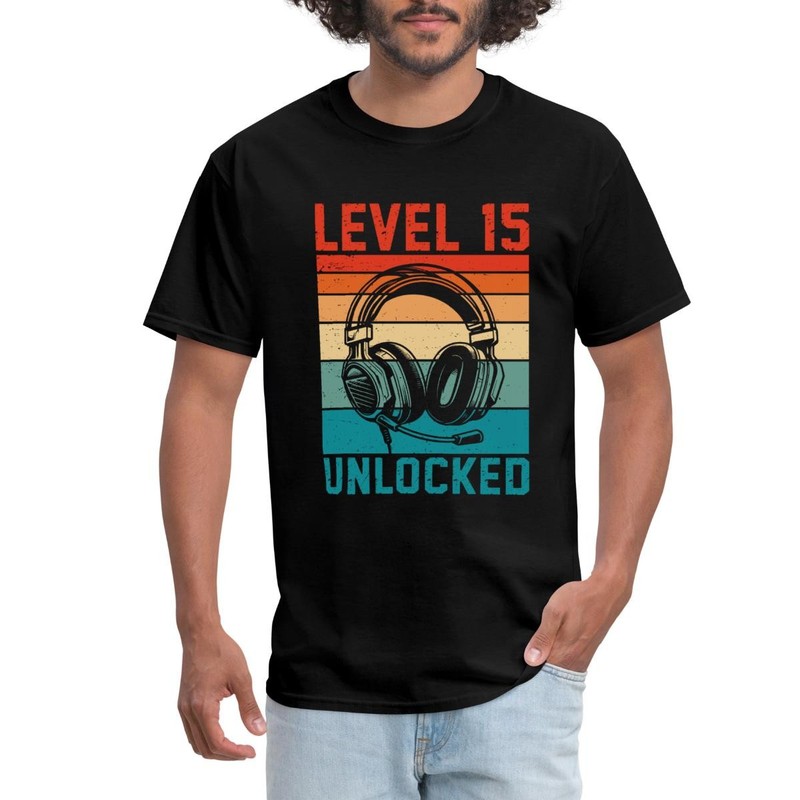 Level 15 Unlocked Gaming 15th Birthday Men’s T-Shirt