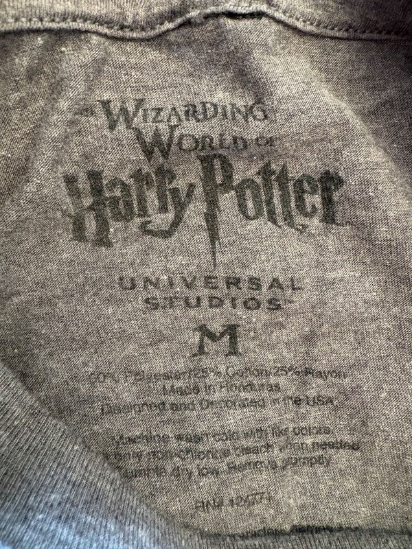 Harry Potter Hogwarts Alumni Long Sleeve Tee Size XL Gray gallery