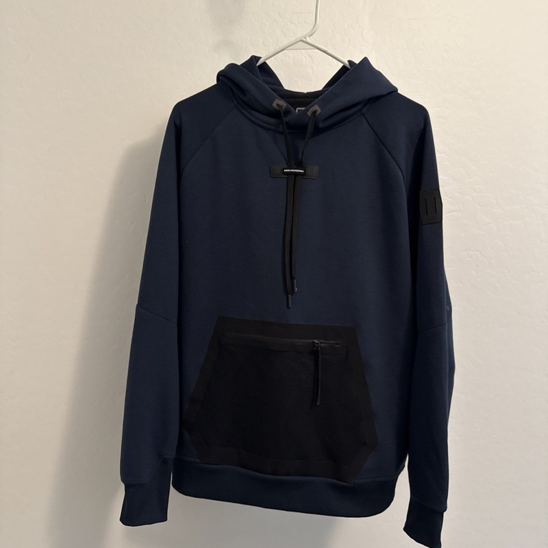 On Running Men’s Hoodie Navy Large