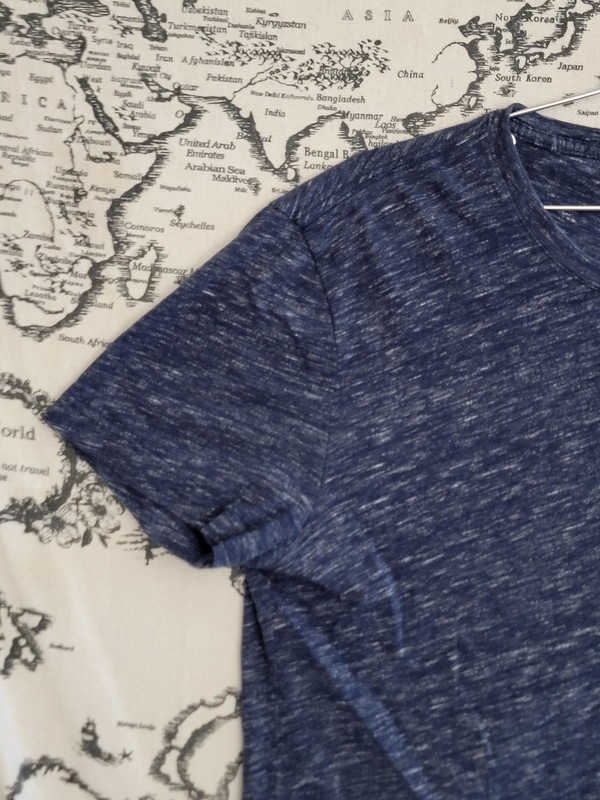 Banana Republic Men's Tech Cotton T-Shirt Blue Moisture Wicking Size M gallery