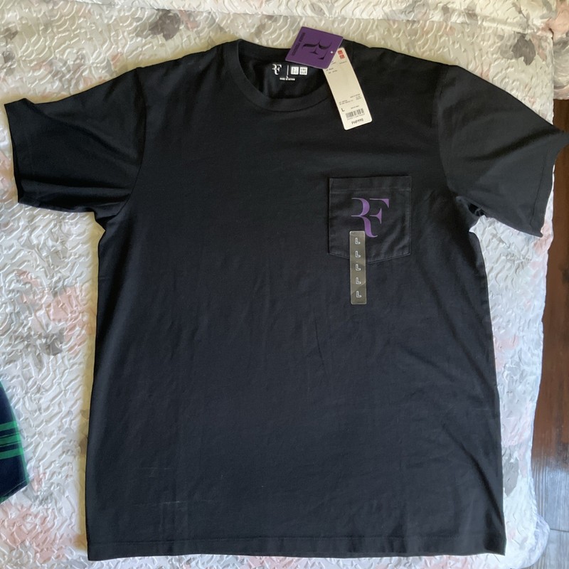 Roger Federer Uniqlo Black Purple Large Supima Cotton T-shirt w/Pocket. NWT.