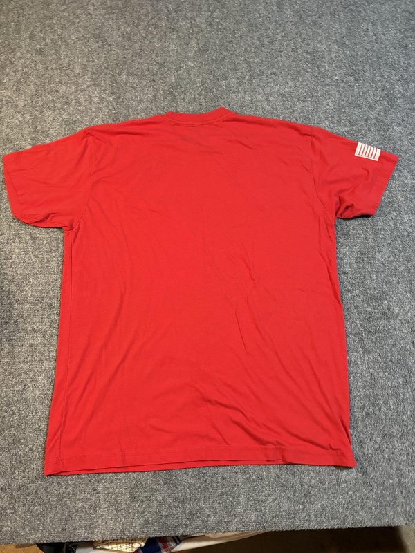 Rogue Shirt Mens XL Red American Flag Logo Graphic Tee USA Made Athletic Fit gallery
