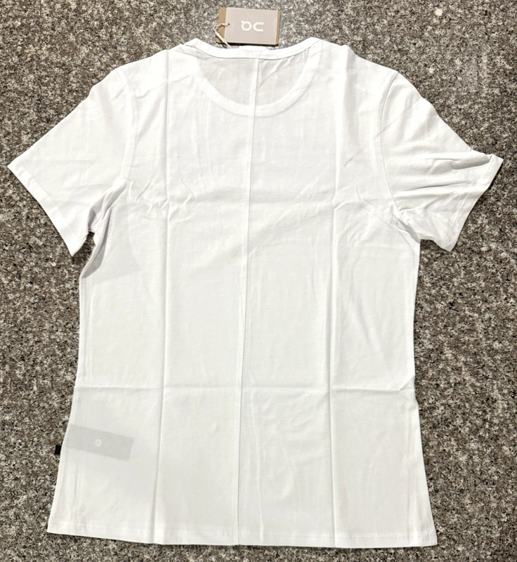 On Running T-Shirt Men’s Graphic-T White US Size S gallery