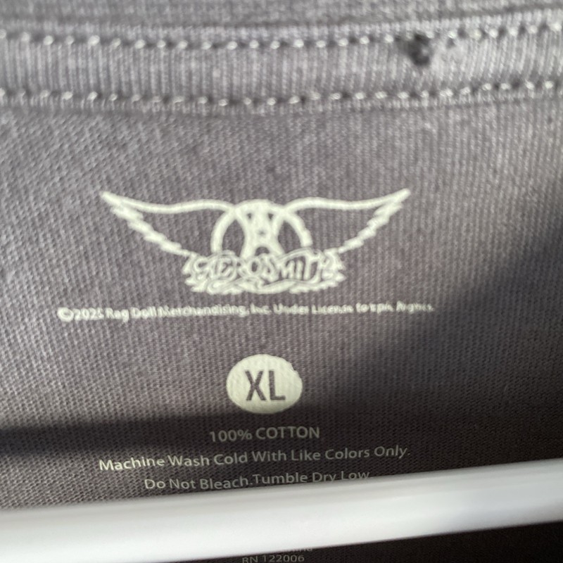 Aerosmith T-Shirt unisex XL Grey 100% Cotton Smokey Lettering Rock & Roll gallery
