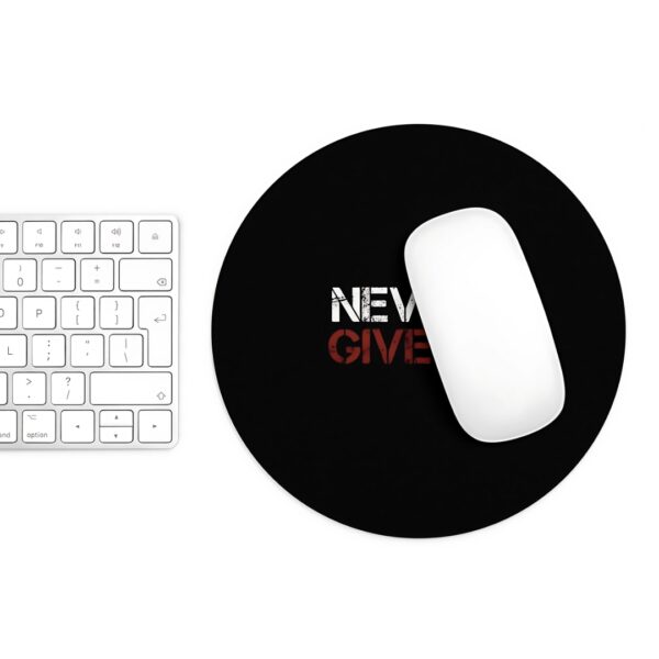 Never Give Up Round – Grit Text Motivational Mousepad - Image 3